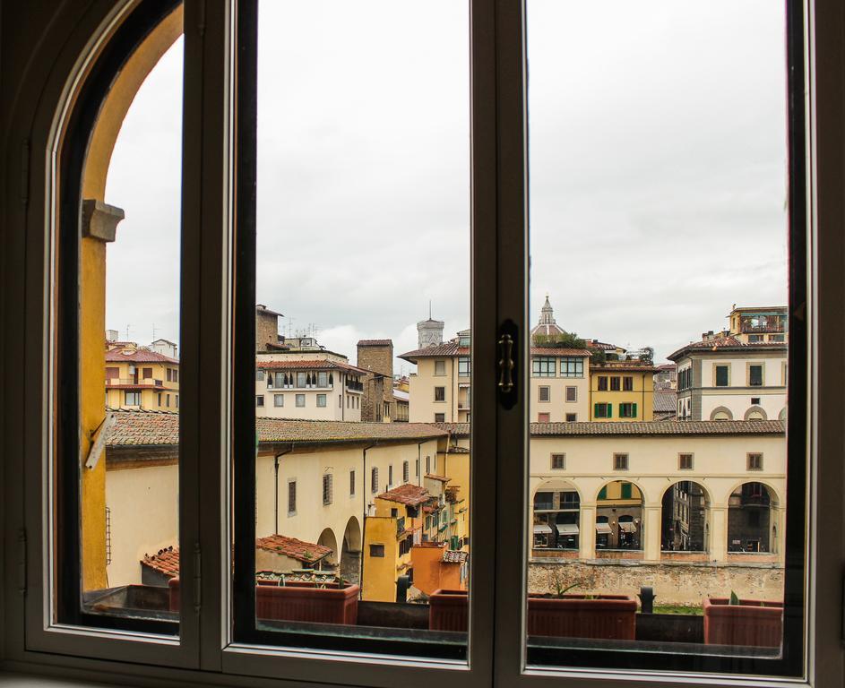 شقة Ponte Vecchio Luxury II فلورنس الغرفة الصورة