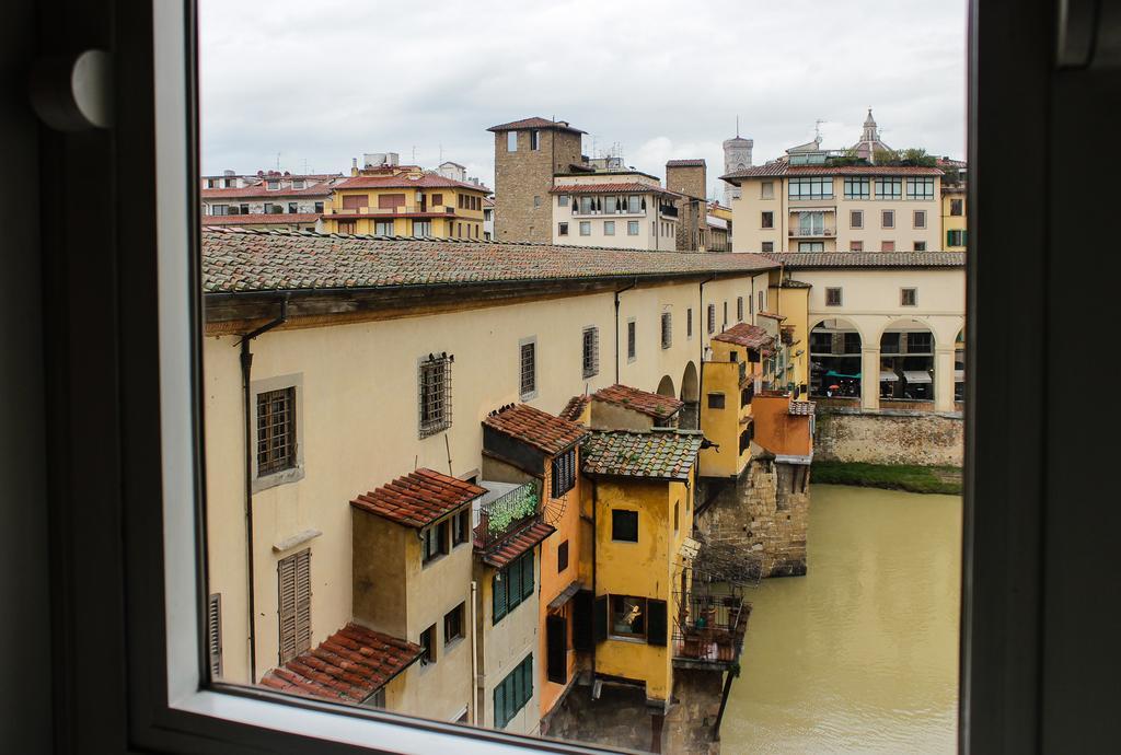 شقة Ponte Vecchio Luxury II فلورنس الغرفة الصورة